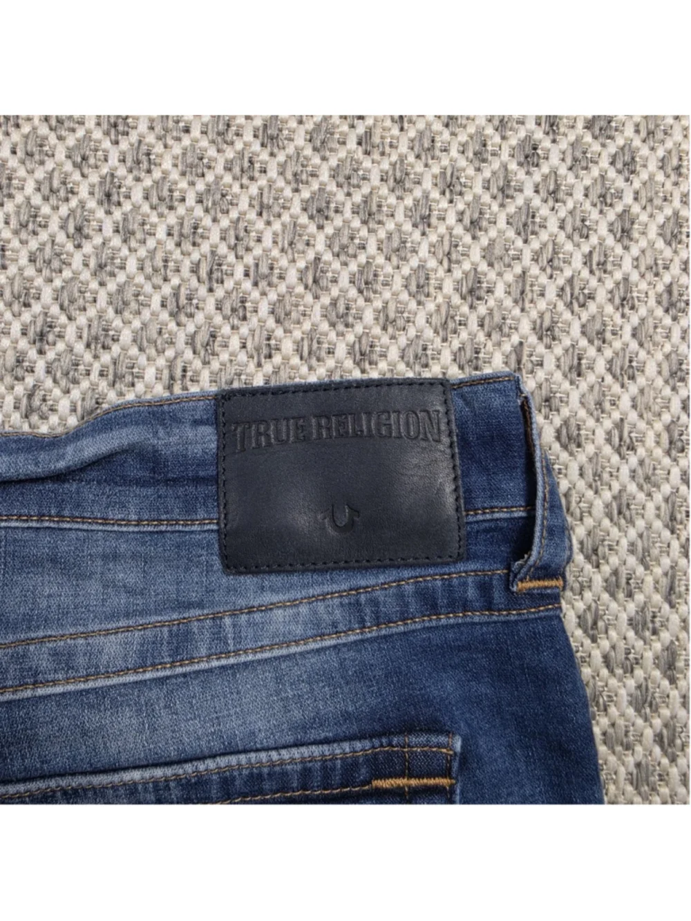 True Religion Geno Jeans Mens 42 Relaxed Slim Distressed Blue Flap Pocket Denim